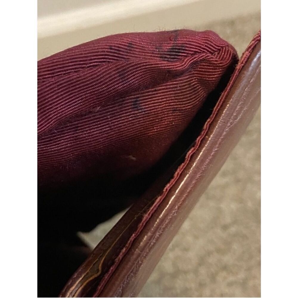 Elegant Dark Brown Leather Shoulder Bag with Fold-Over Flap - Picture 9 of 16